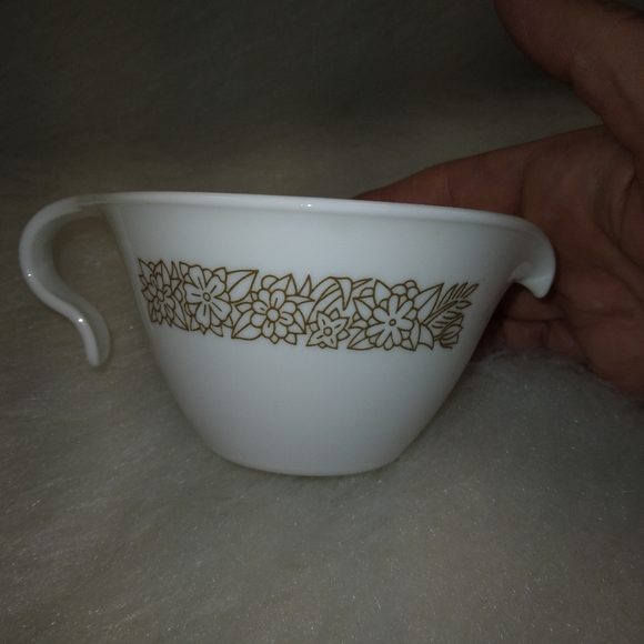 Corelle Woodland Creamer, very good condition - Picture 3 of 5